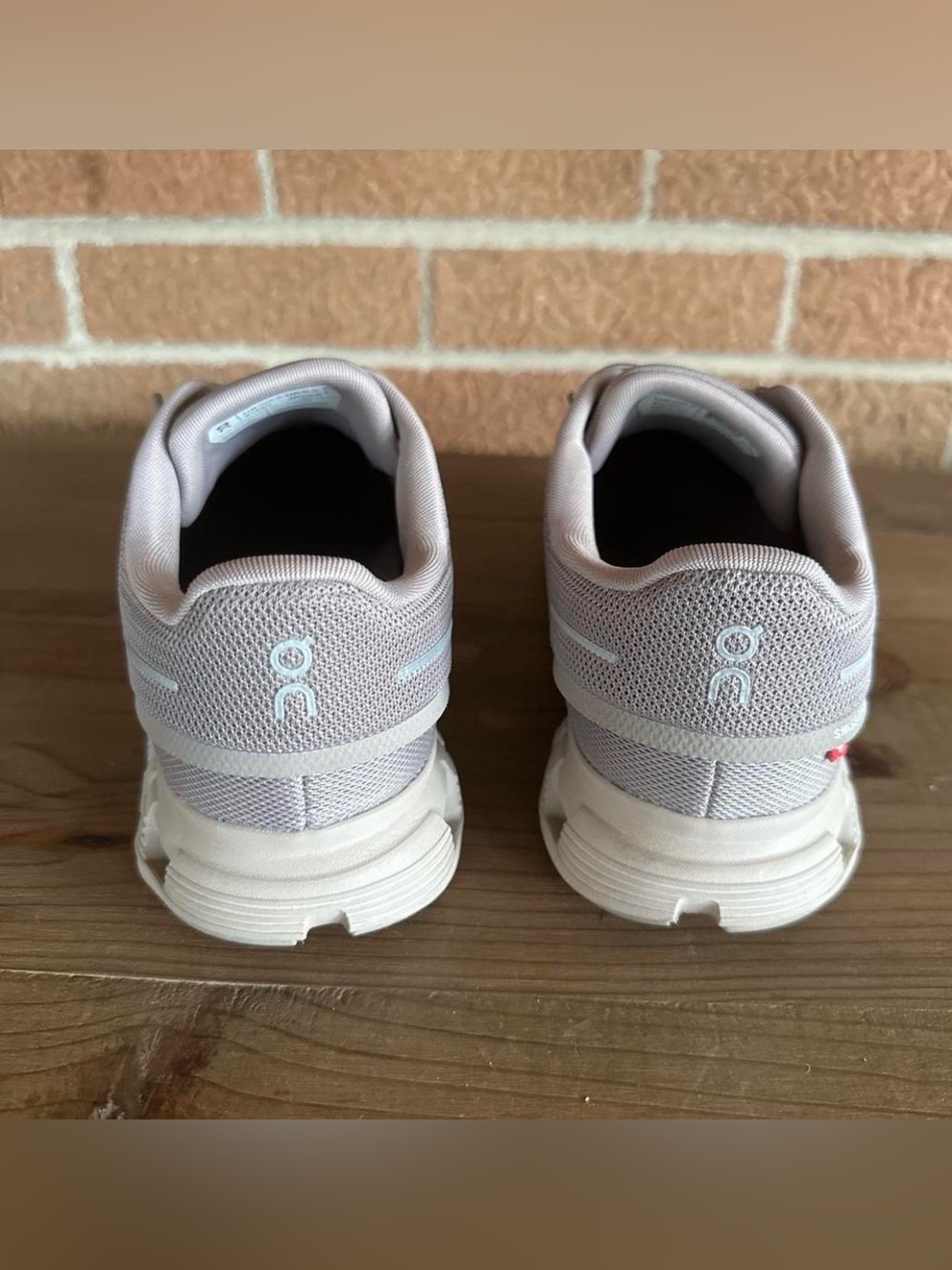 On Running Cloudswift 6 sneakers - Picture 3 of 5